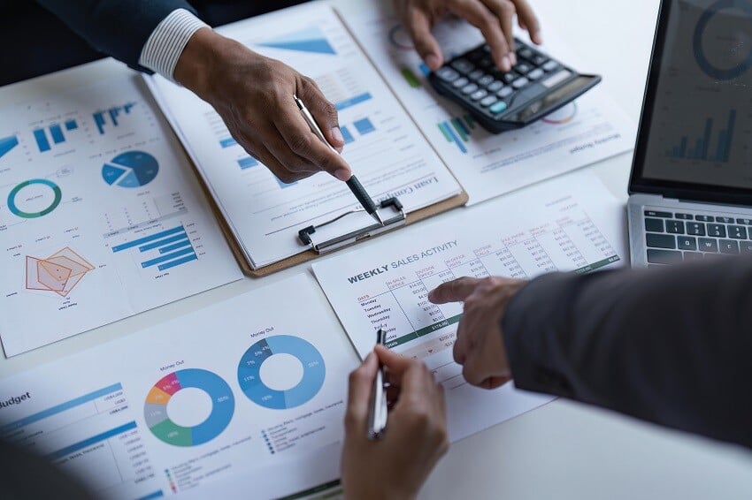 Career Guidance: Your Roadmap to a Career in Finance at UJ